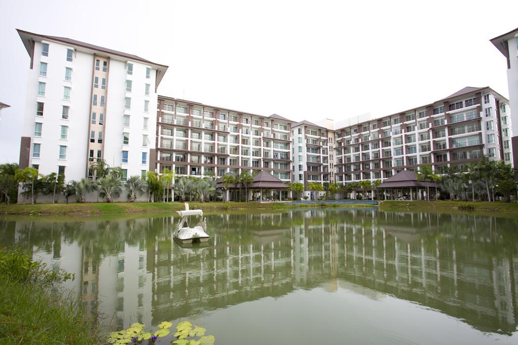 Ratchy Condo Bang Sare Zimmer foto